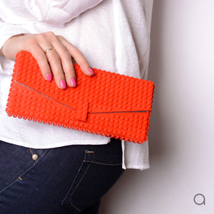 Red envelope flap clutch