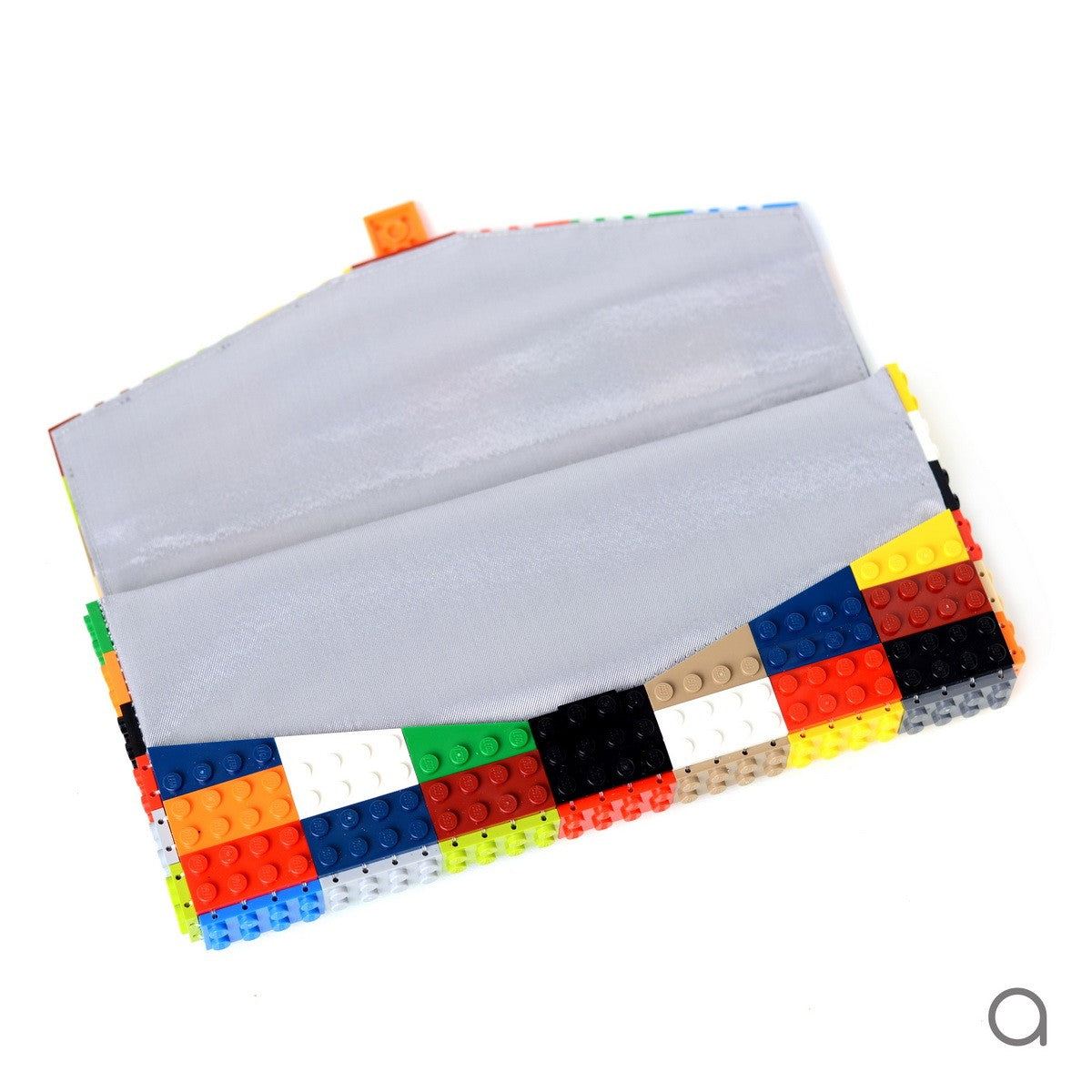 Multicolor envelope flap clutch