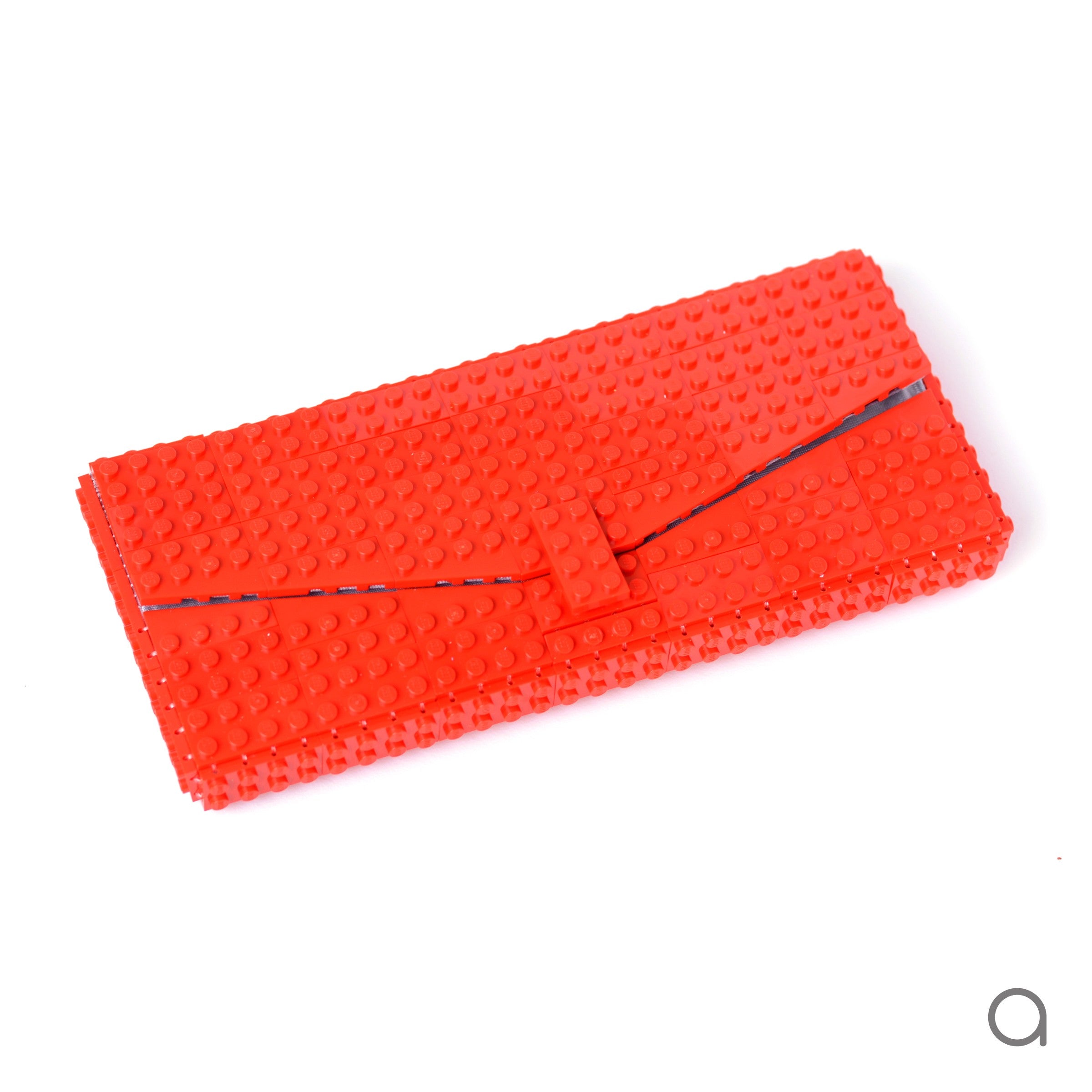 Red envelope flap clutch
